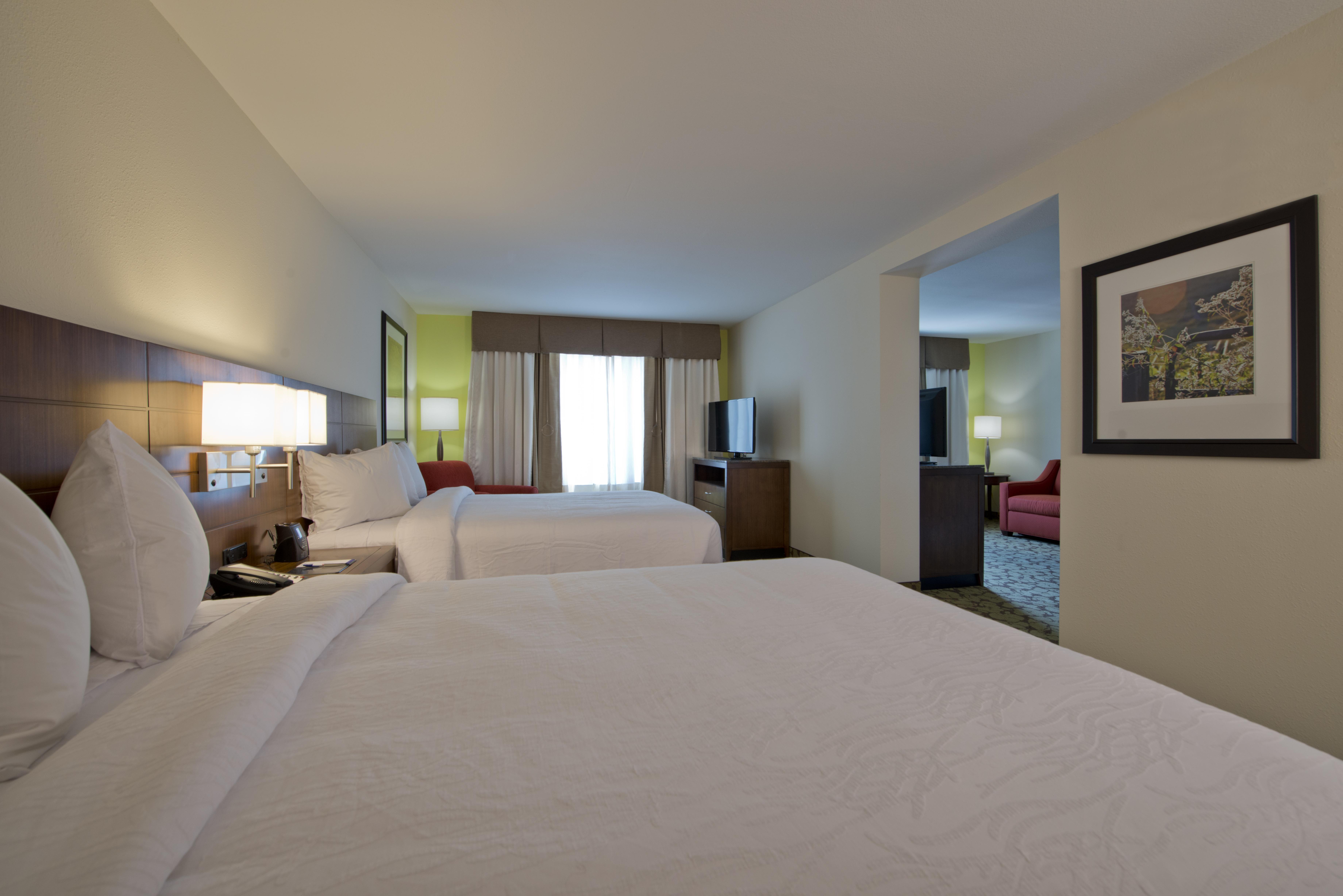 Graduate By Hilton Knoxville Room photo